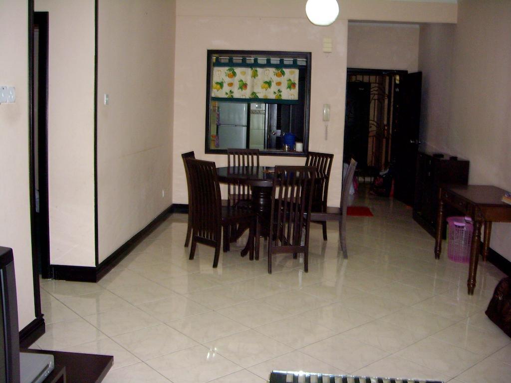 Dorcas Service Apartment - Marina Court Kota Kinabalu Exterior foto