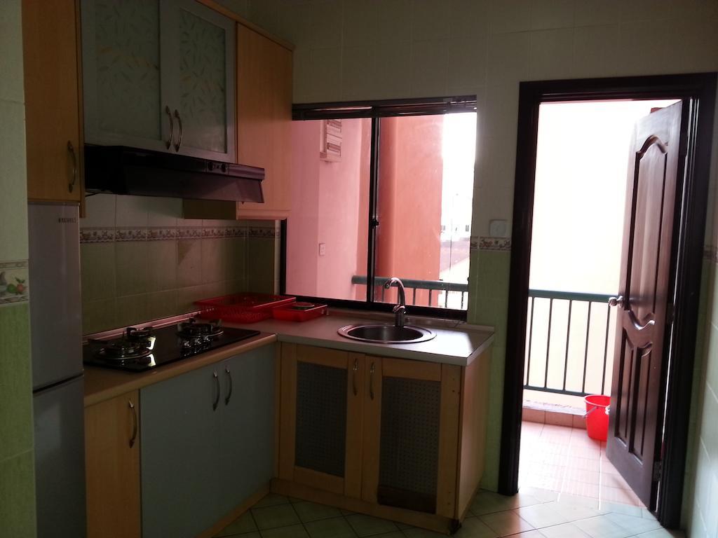 Dorcas Service Apartment - Marina Court Kota Kinabalu Quarto foto