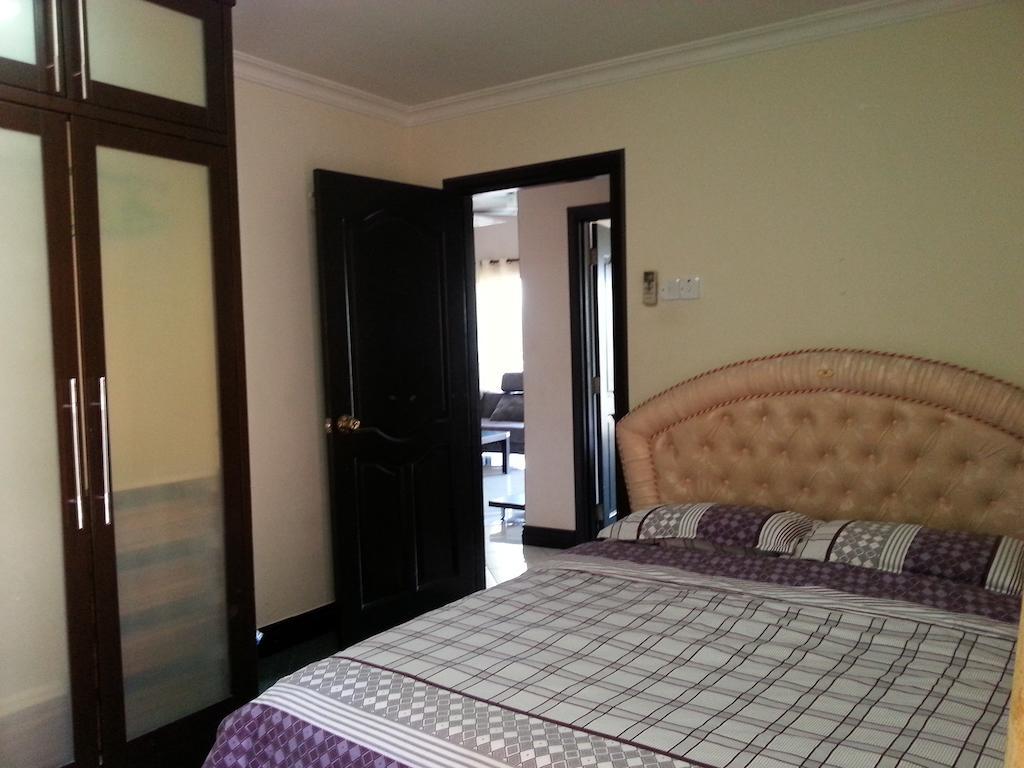 Dorcas Service Apartment - Marina Court Kota Kinabalu Quarto foto