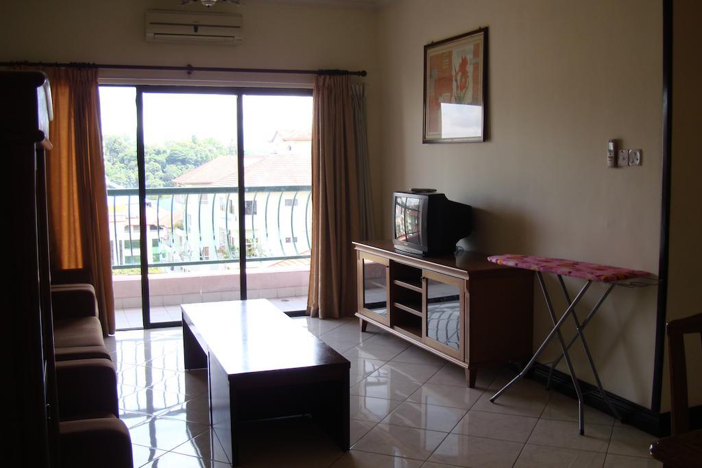 Dorcas Service Apartment - Marina Court Kota Kinabalu Quarto foto